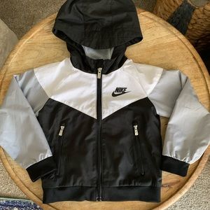 Nike Toddler color block windbreaker